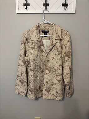 Dialogue Cream & Brown Floral Jacquard Button-Front Jacket